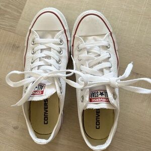 White All Star Converse Size 7